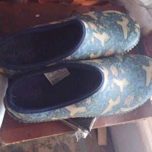 Western Chief Flowers Hummingbirds Garden Classic Rain Slip On Clog Sz  W/9m